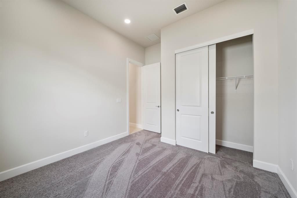 818 SE Courances Drive, Port Saint Lucie, FL 34984 Photo