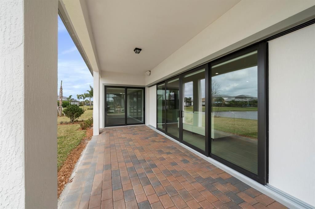 818 SE Courances Drive, Port Saint Lucie, FL 34984 Photo