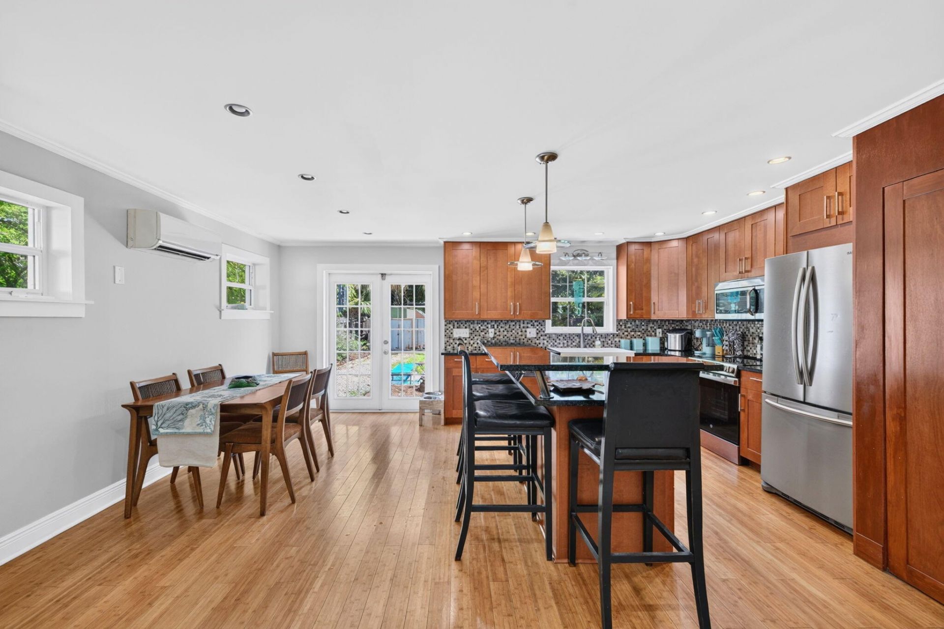 601 NE 14th Place, Fort Lauderdale, FL 33304 Photo
