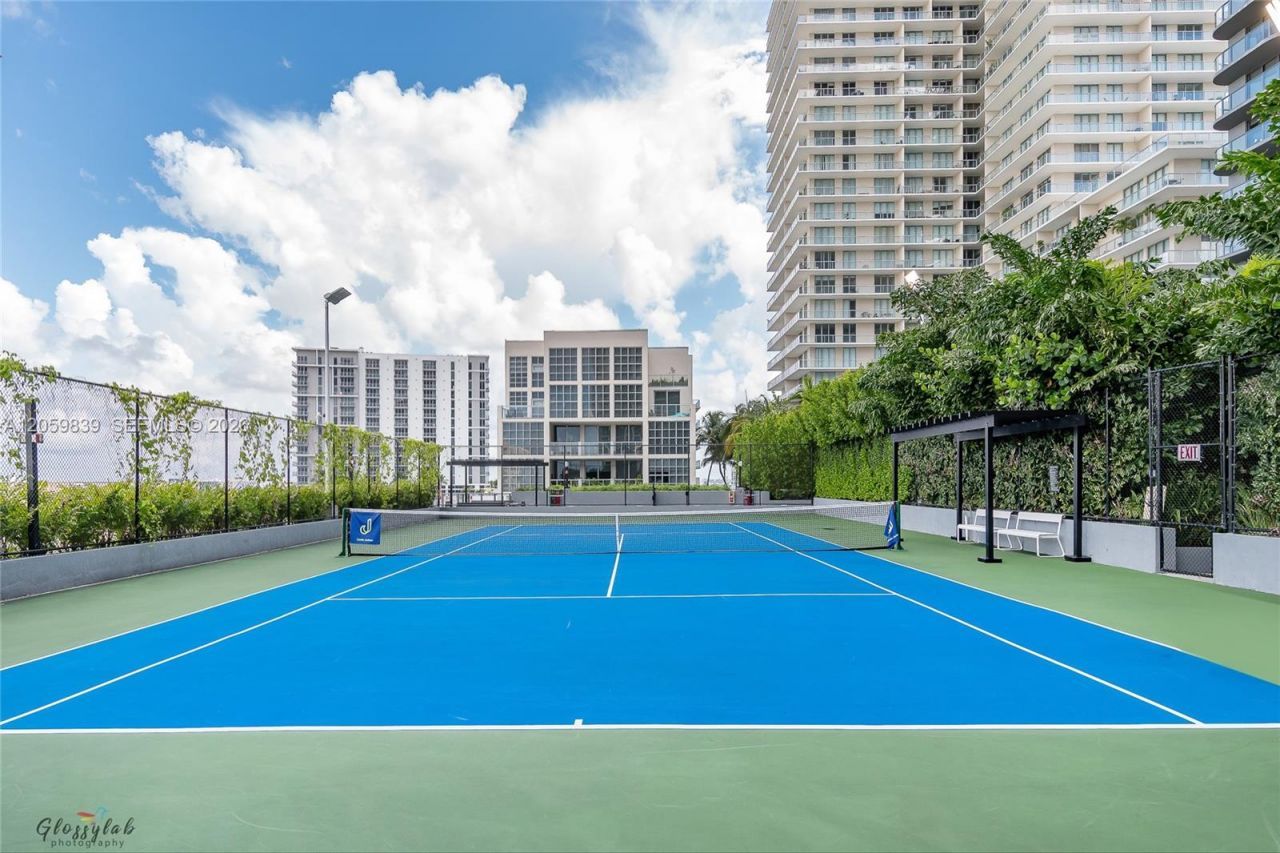 121 NE 34th St , Unit 2003, Miami, FL 33137 Photo