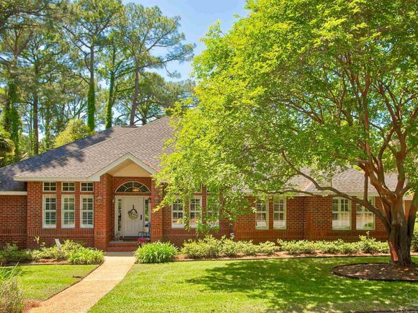 4200 Madura Rd, Gulf Breeze, FL 32563