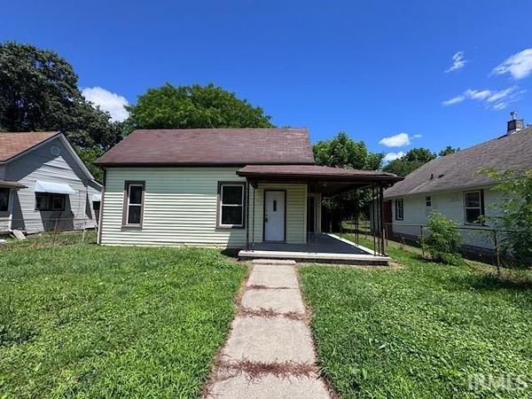 1022 W 1St Street, Anderson, IN 46016