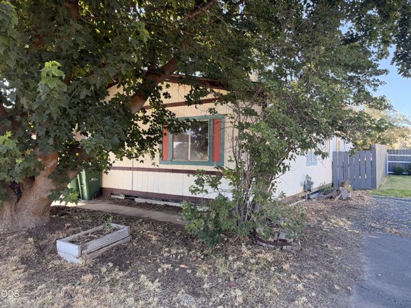 6801 Waggoner Court, Klamath Falls, OR 97603