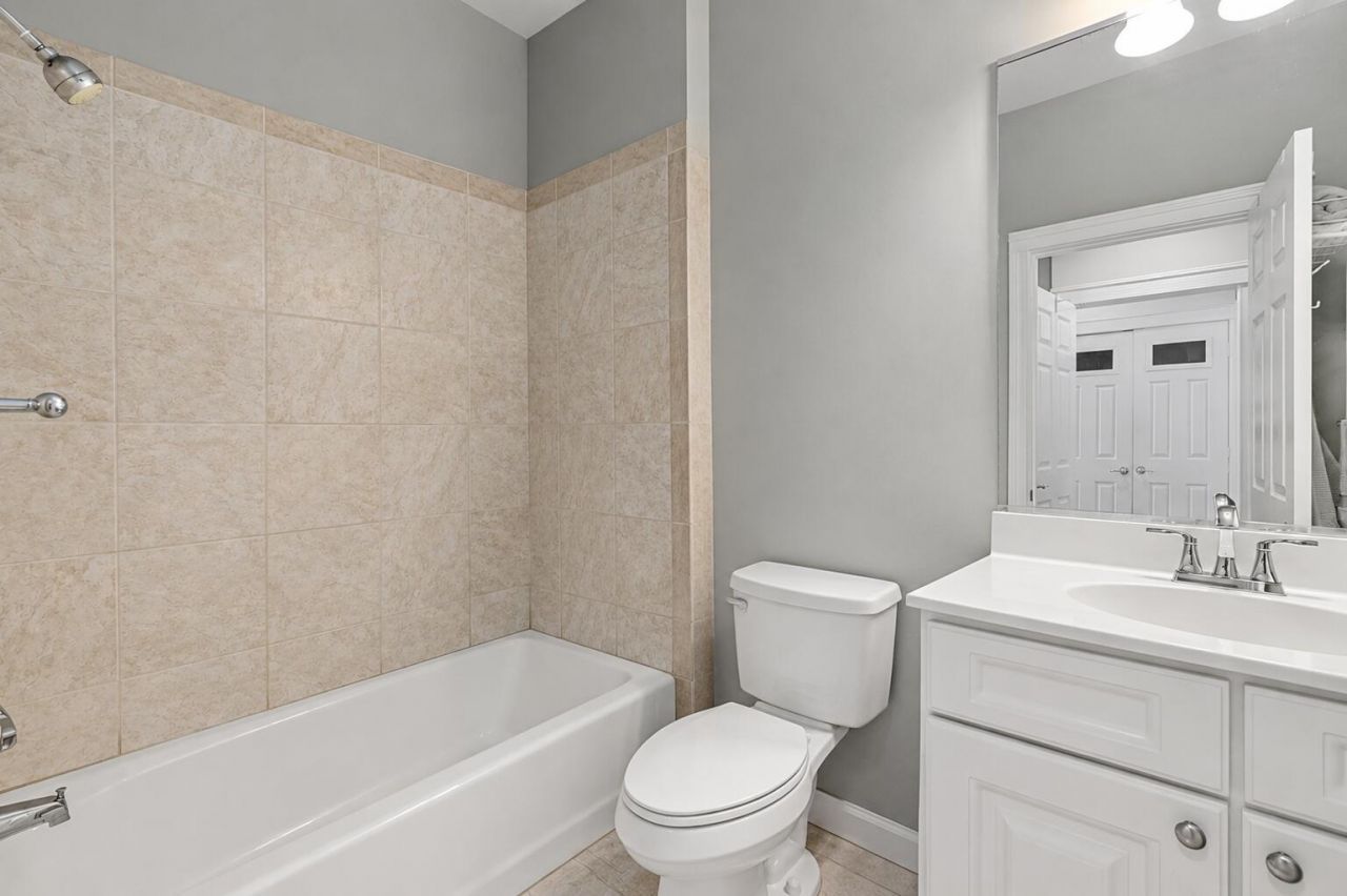 1551 Sea Palms Crescent Photo 33