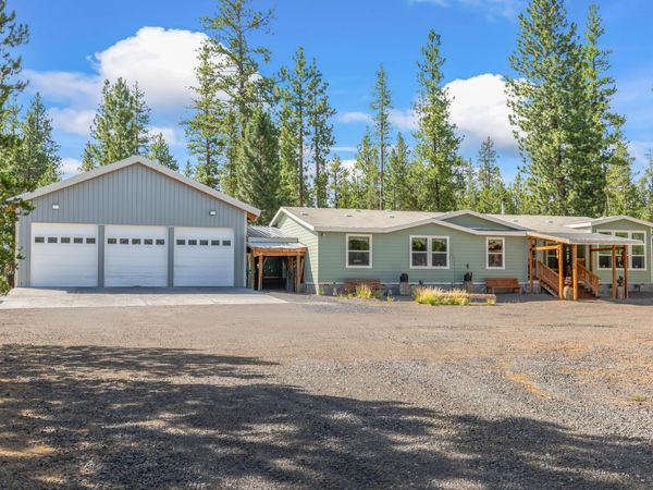 123631 Surveyor Road, Crescent Lake, OR 97733