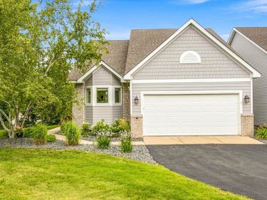 10970 Kiawah Drive, Eden Prairie, MN 55344