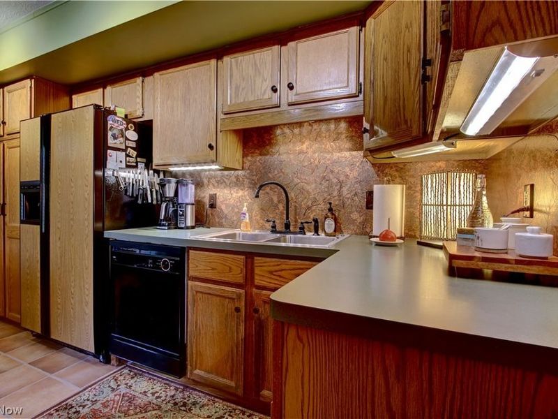 30105 Center Ridge Road, Unit G, Westlake, OH 44145 Photo 11