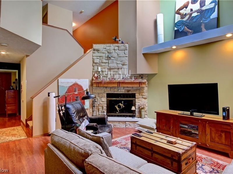 30105 Center Ridge Road, Unit G, Westlake, OH 44145 Photo 4