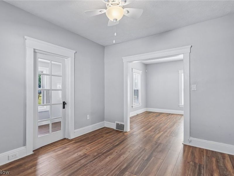 3310 Tampa Avenue , Cleveland, OH 44109 Photo 11