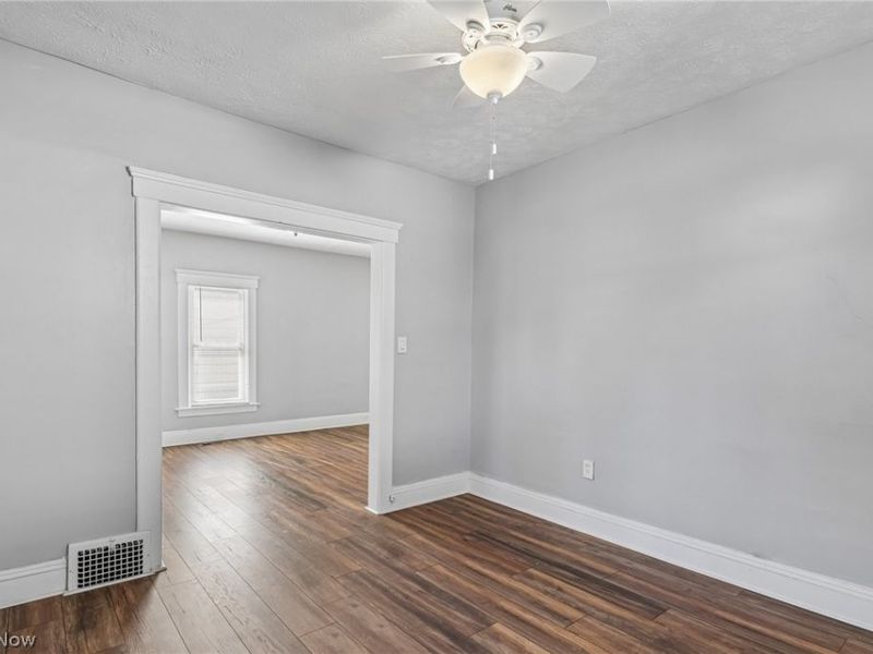 3310 Tampa Avenue, Cleveland, OH 44109 Photo 17