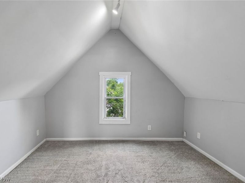 3310 Tampa Avenue, Cleveland, OH 44109 Photo 33