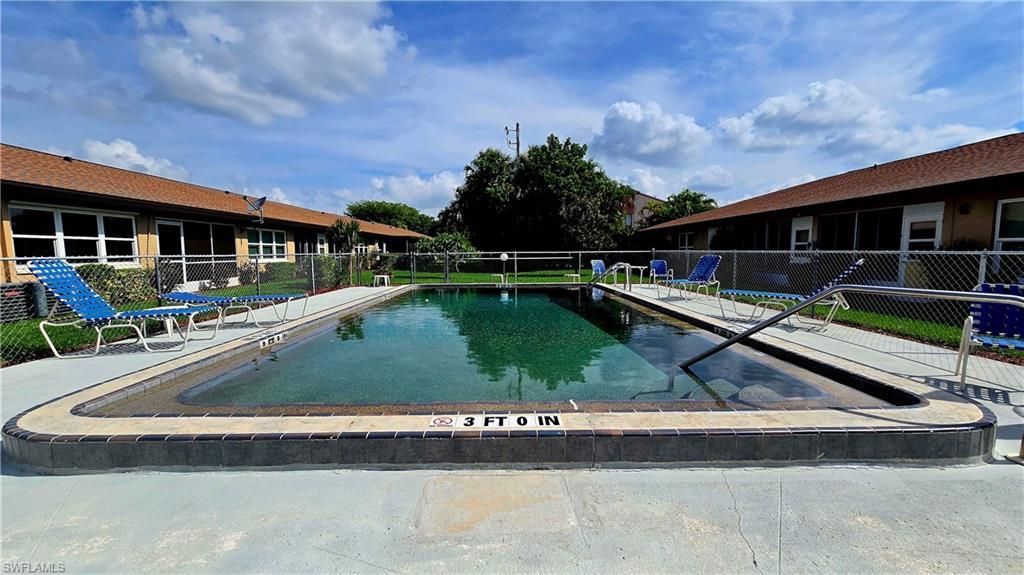 4624 SE 6th Ave, Unit 1G, Cape Coral, FL 33904 Photo