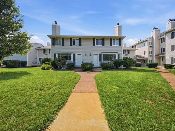 10 Erick Rd, Unit 32, Mansfield, MA 02048