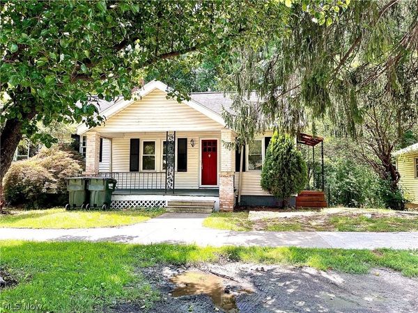 228 E Main Street , Freeport, OH 43973