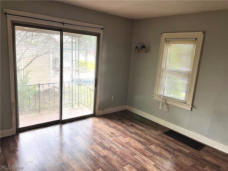 228 E Main Street, Freeport, OH 43973 Photo 16