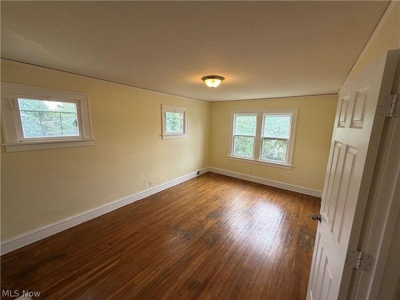 13504 Rexwood Avenue , Unit 2, Garfield Heights, OH 44105 Photo 3