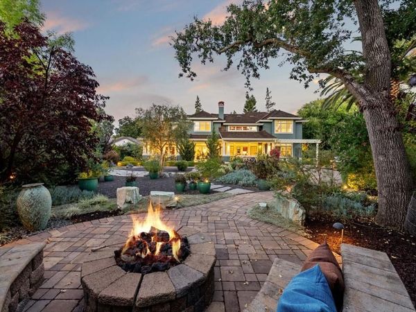 40 Montana Lane, Menlo Park, CA 94025