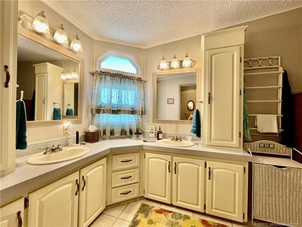 14711 SW Divot Drive, Indiantown, FL 34956 Photo
