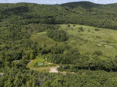 345 Keene Road, Unit 42, 48, 49 Keene Rd and l, Antrim, NH 03440