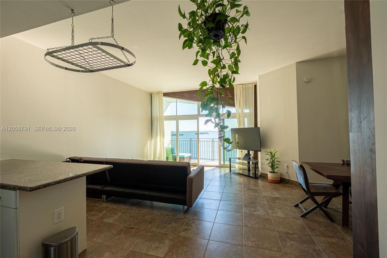 770 NE 69th St, Unit 8F, Miami, FL 33138 Photo