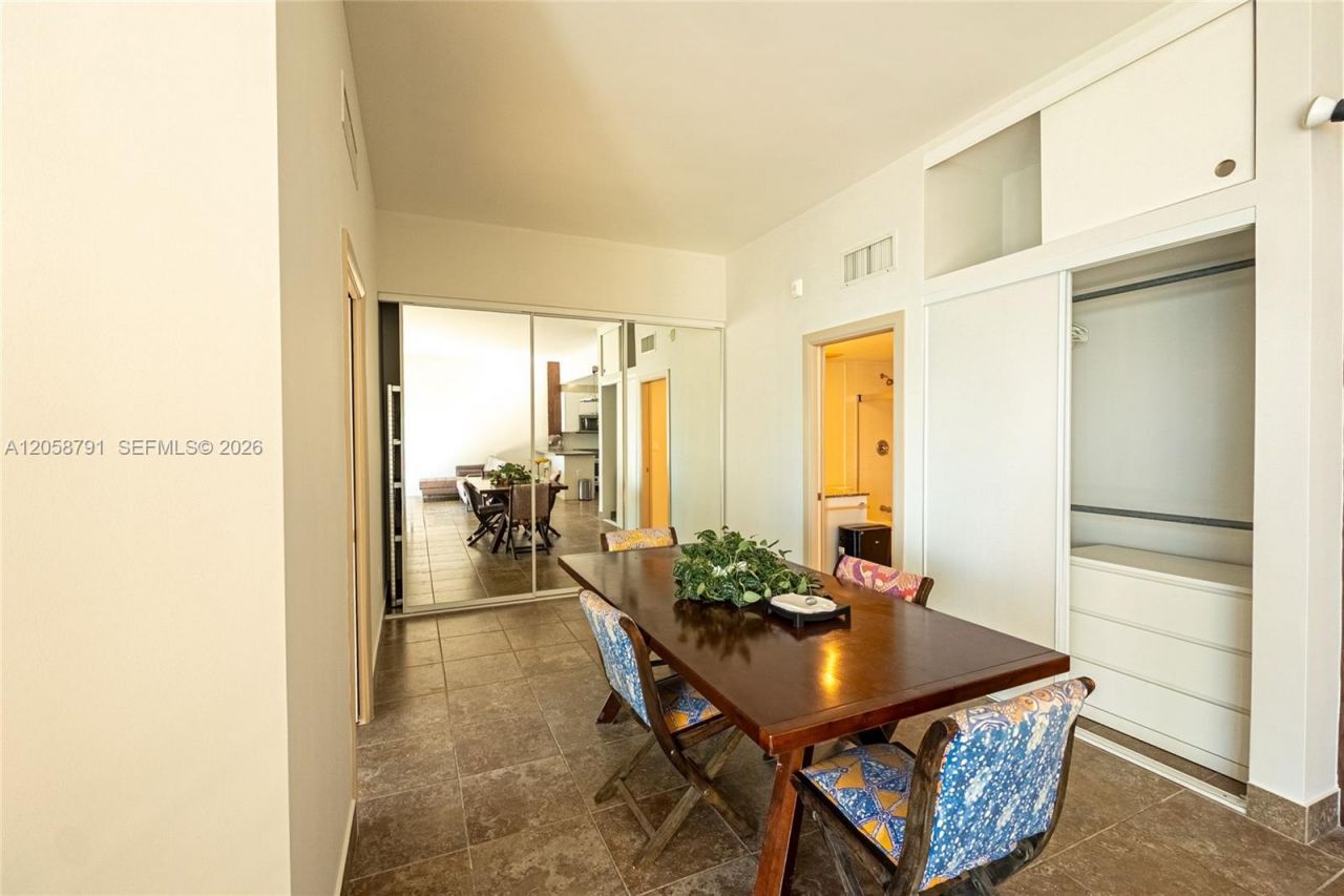 770 NE 69th St, Unit 8F, Miami, FL 33138 Photo