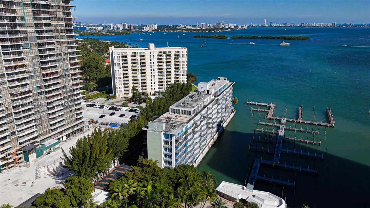 770 NE 69th St, Unit 8F, Miami, FL 33138 Photo
