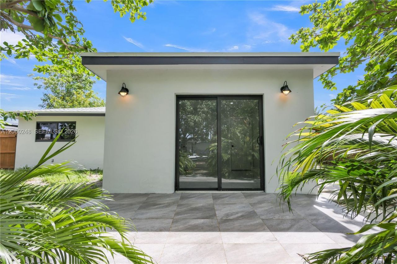 1997 SW 28th Ave, Fort Lauderdale, FL 33312 Photo