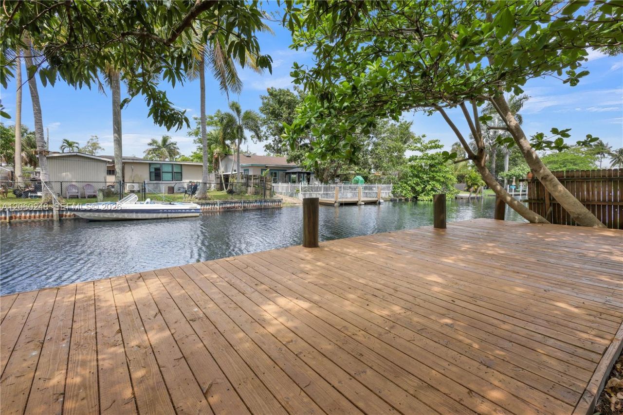 1997 SW 28th Ave, Fort Lauderdale, FL 33312 Photo