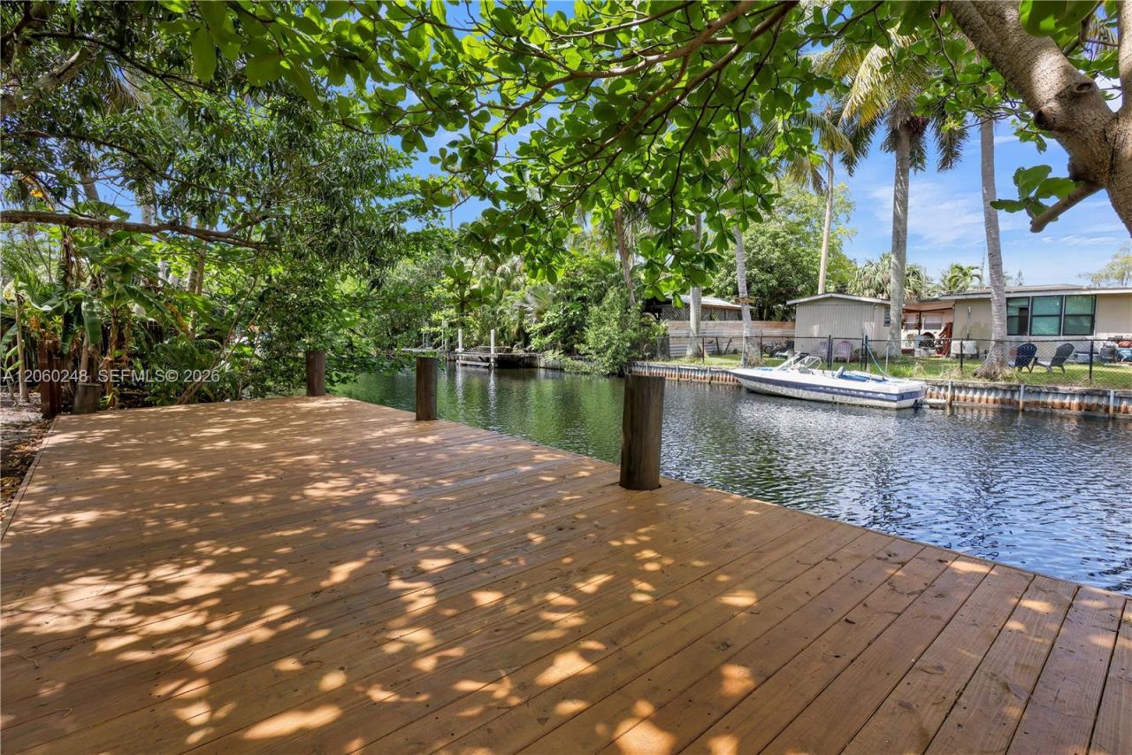 1997 SW 28th Ave, Fort Lauderdale, FL 33312 Photo
