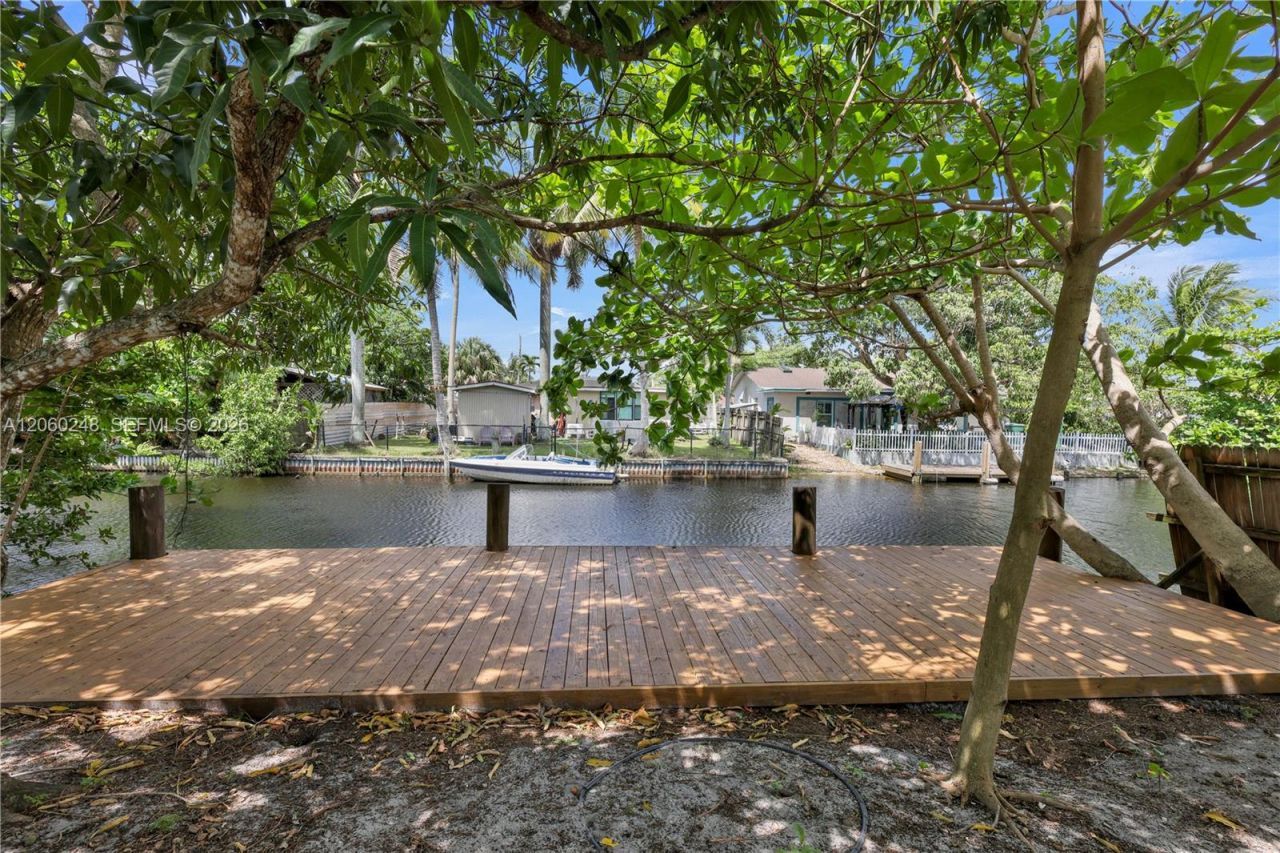 1997 SW 28th Ave, Fort Lauderdale, FL 33312 Photo