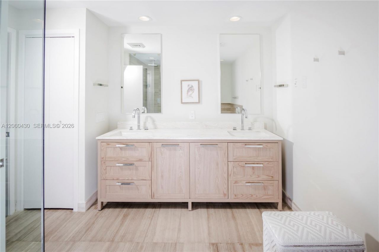 350 Ocean Dr , Unit 604N, Key Biscayne, FL 33149 Photo