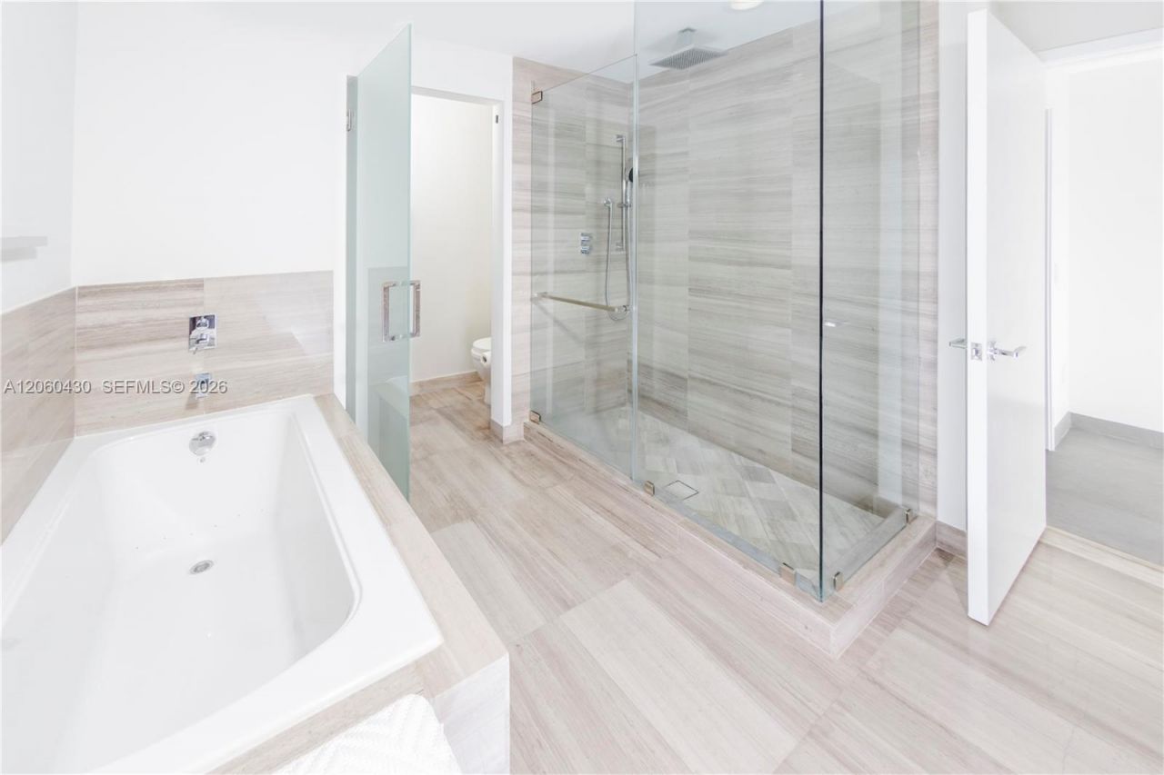 350 Ocean Dr , Unit 604N, Key Biscayne, FL 33149 Photo