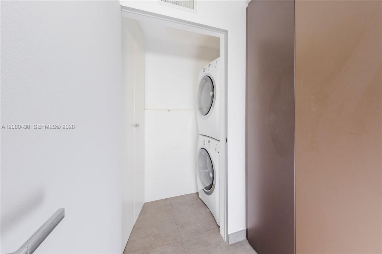 350 Ocean Dr , Unit 604N, Key Biscayne, FL 33149 Photo