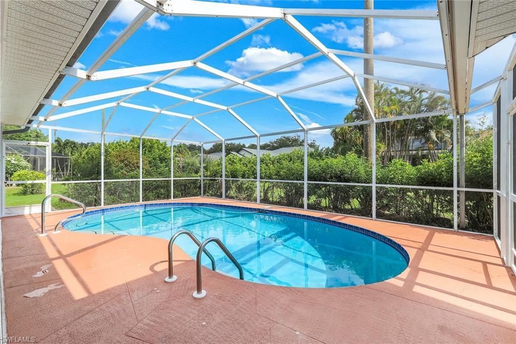 9814 Country Oaks Dr, Fort Myers, FL 33967 Photo