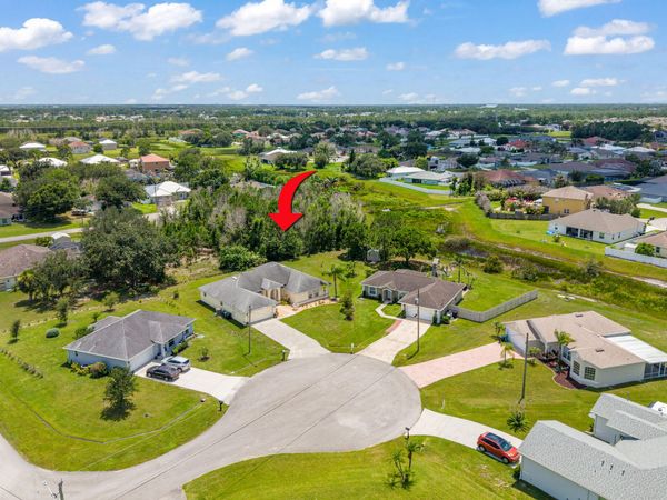 5758 Benbow Court, Port St. Lucie, FL 34986