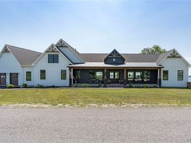 17797 County Route 59 , Dexter, NY 13634