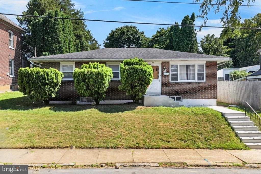 332 W LINCOLN STREET , EASTON, PA 18042