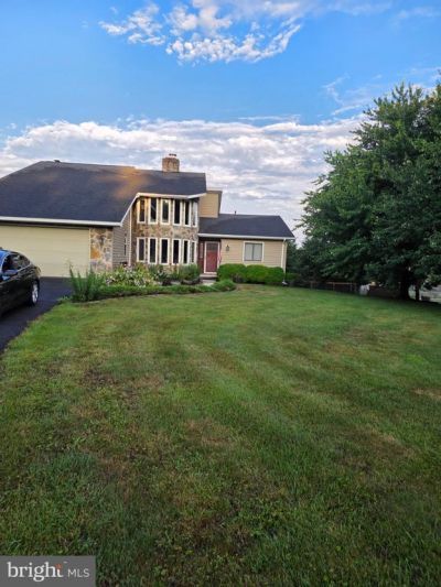 770 YELLOW HILL ROAD , BIGLERVILLE, PA 17307
