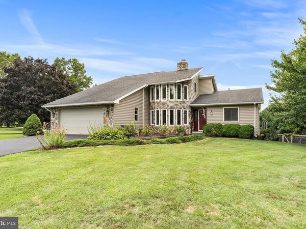770 YELLOW HILL ROAD, BIGLERVILLE, PA 17307