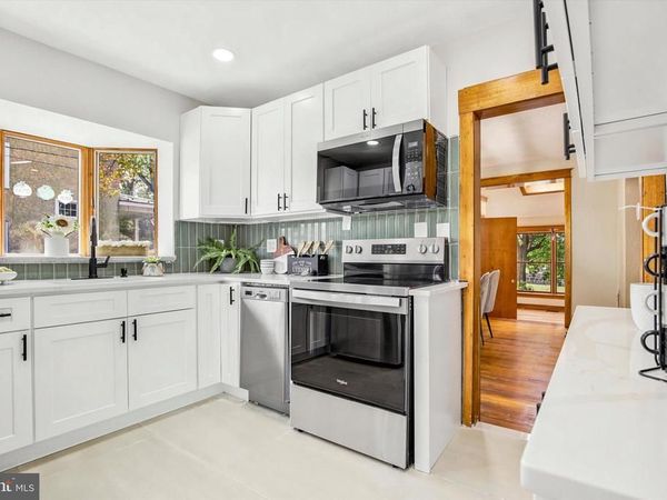 3131 BEDMINSTER ROAD , OTTSVILLE, PA 18942