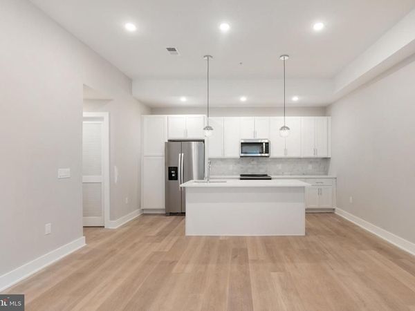 52 W WASHINGTON LANE , Unit 100, PHILADELPHIA, PA 19144