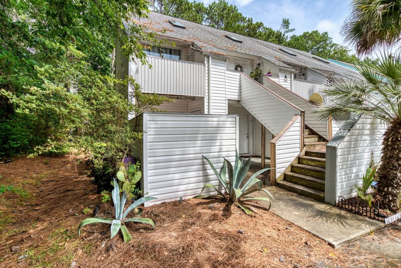 401 Cambridge Circle  Photo 26