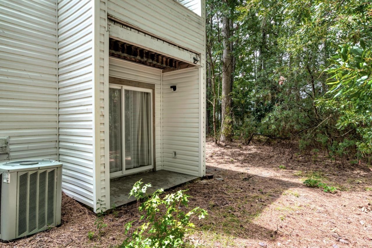 401 Cambridge Circle  Photo 29