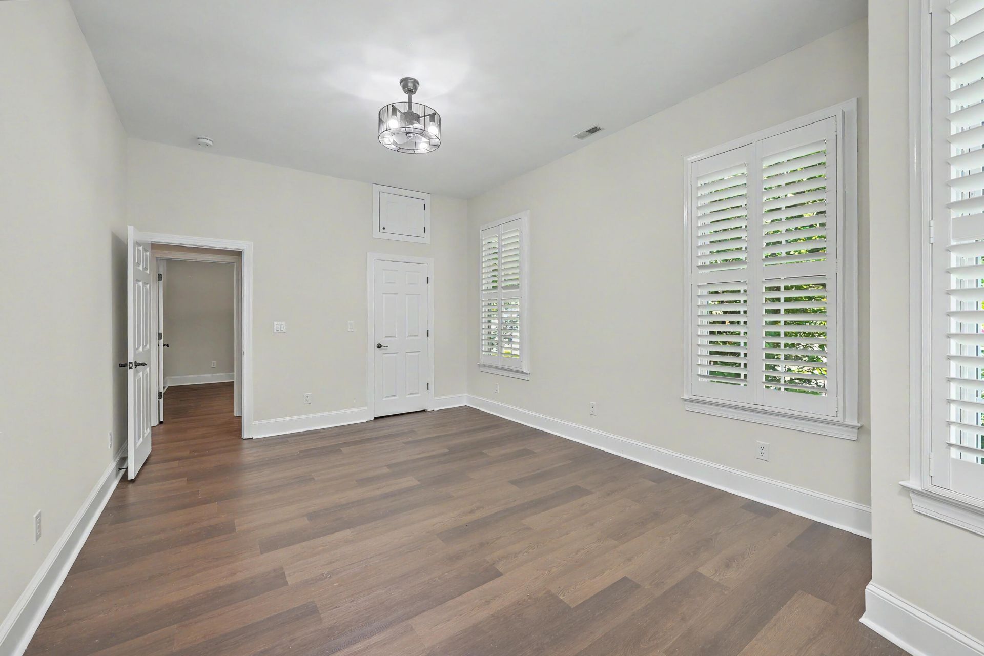 539 Central Avenue Photo 25