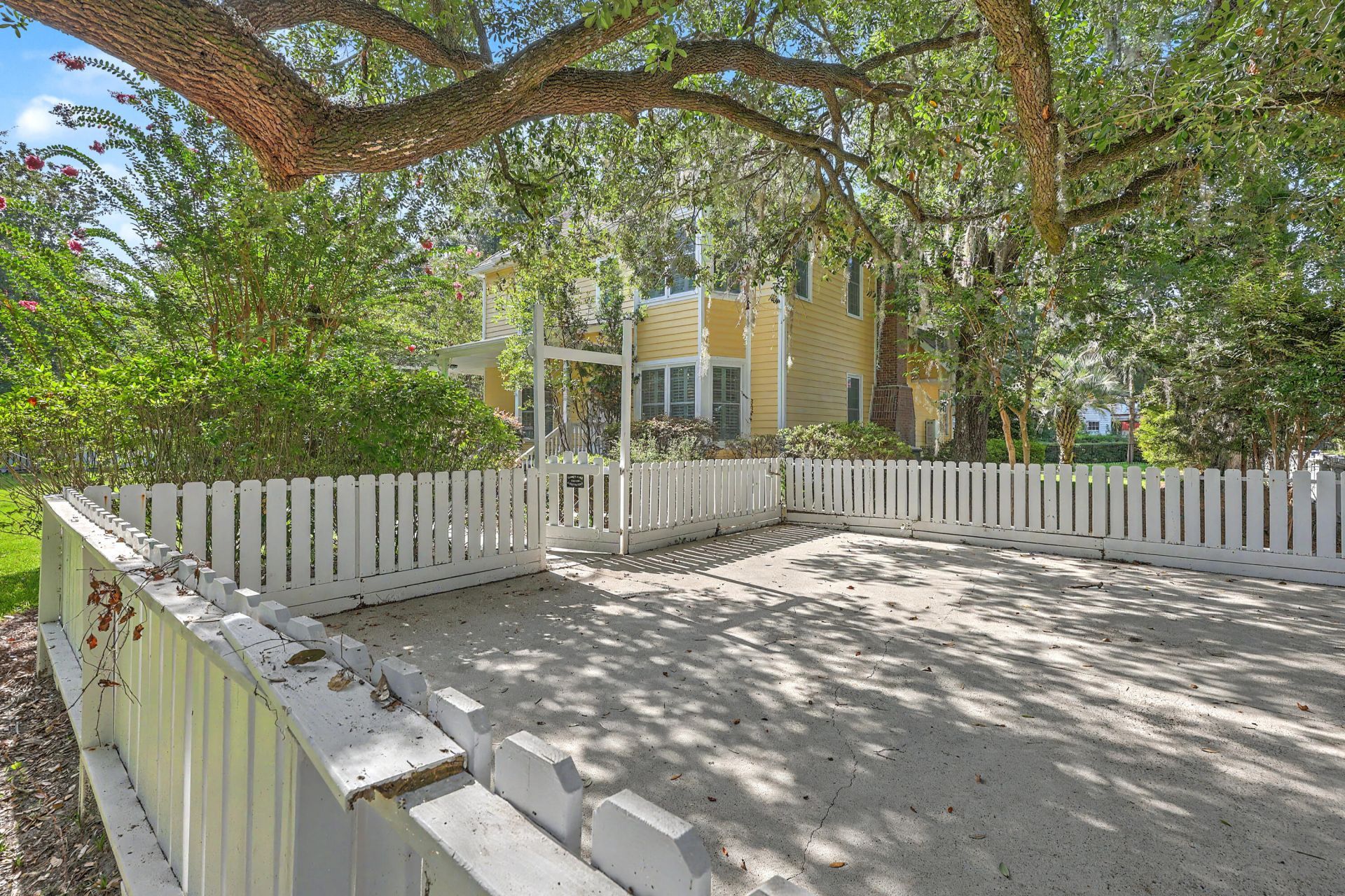 539 Central Avenue Photo 40