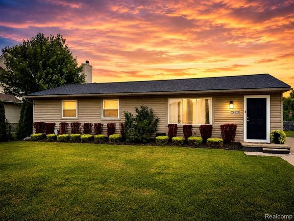 24921 Harrison Street , Harrison Twp, MI 48045