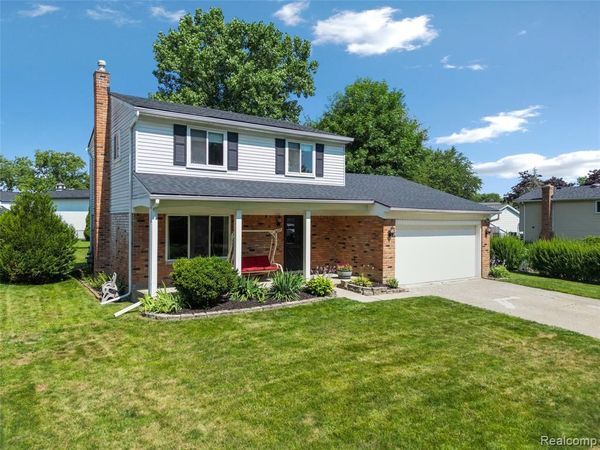 53685 Brentwood Drive , New Baltimore, MI 48047