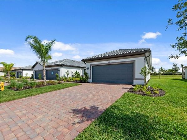 6419 Memorial LN , AVE MARIA, FL 34142