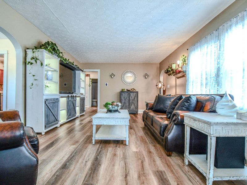 717 W Main Street, Tipp City, OH 45371 Photo 7