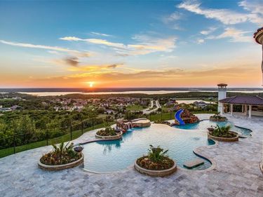 2449 Mountain View Court, Cedar Hill, TX 75104